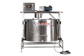 Little Cheesemaker 500 litres LS Bilodeau, front view, stainless vat, cheese machine, pasteurizer cheese vat, food-grade stainless steel vat, artisan cheesemaking equipment, milk processing, commercial dairy equipment, cheese production